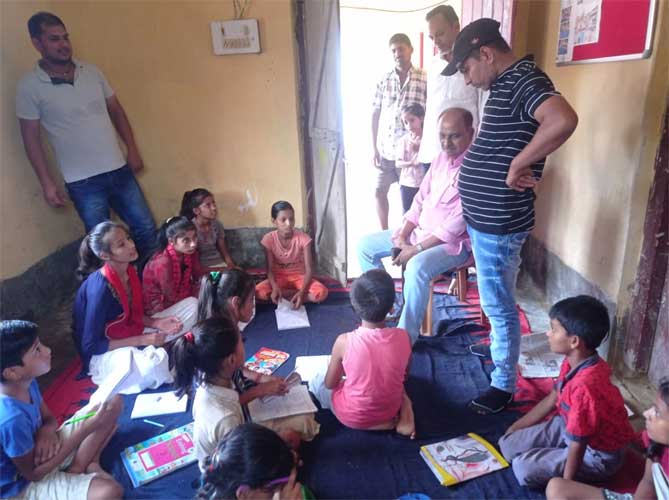 Workshop "Chandrayaan Par Charcha" held for Young Children 6 28charcha2