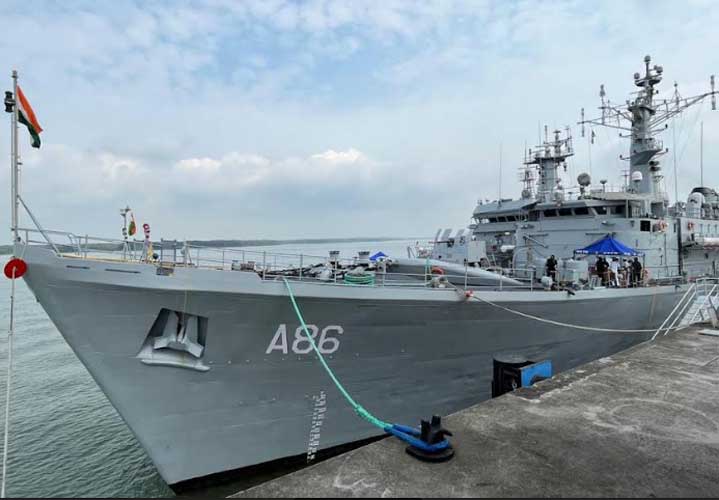 FIRST TRAINING SQUADRON IN PORT KLANG, MALAYSIA 5 02navy