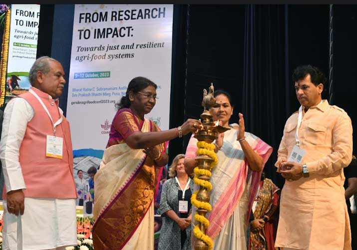 PRESIDENT OF INDIA INAUGURATES INTERNATIONAL RESEARCH CONFERENCE ON ‘FROM RESEARCH TO IMPACT: TOWARDS JUST AND RESILIENT AGRI-FOOD SYSTEMS’ 6 09murmu inaug1