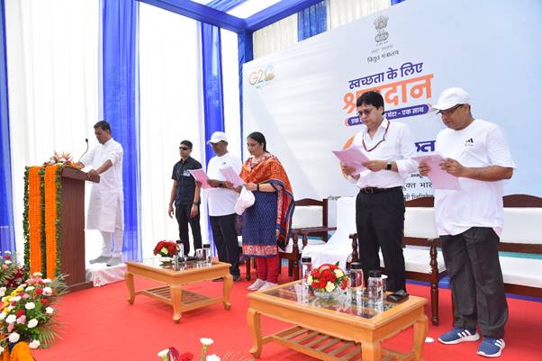 Power Ministry organizes Shramdaan as part of Swachhata Hi Seva Campaign 6 2 1