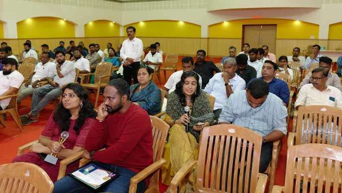 HiQ Retail Outlet Dealer Meet as part of Vigilance Awareness Week at MRPL 7 mrpl meeting3
