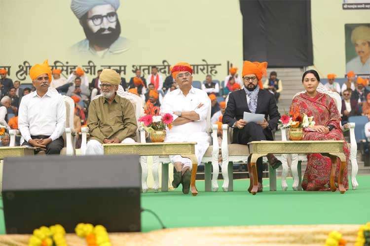 देश और समाज की रक्षा करने में क्षत्रिय हमेशा आगे: अनुराग ठाकुर 5 anurag thakur meet1