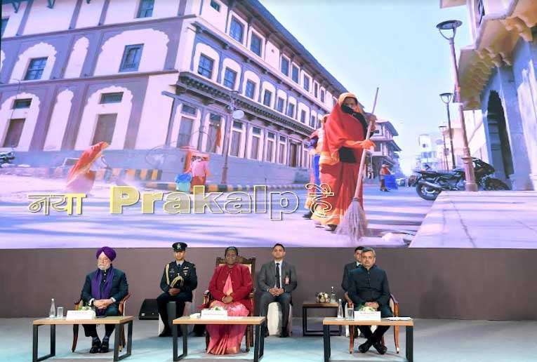 PRESIDENT OF INDIA PRESENTS SWACHH SURVEKSHAN AWARDS 6 murmu award