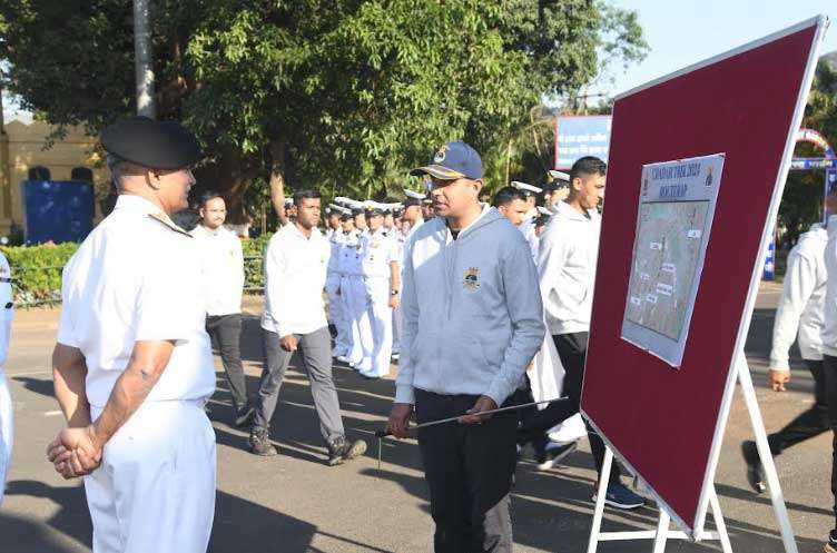 CHIEF OF NAVAL STAFF FLAGS OFF CHADAR TREK EXPEDITION TO ZANSKAR RIVER, LADAKH 5 naval staff