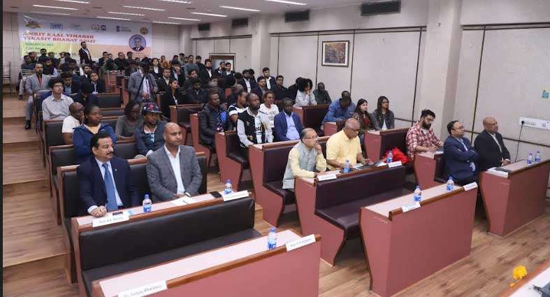 NTPC School of Business Hosts Insightful Energy Dialogue on India's Clean Energy Transition 5 ntpc host