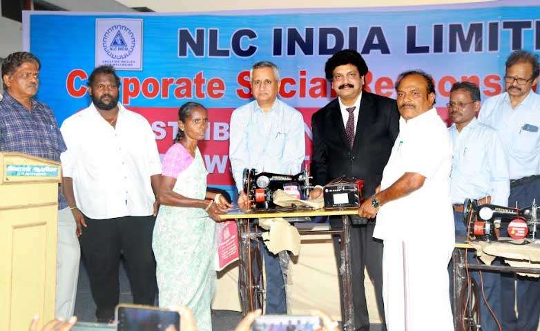NLCIL presented 2000 Sewing Machines to Women belonging to Economically Weaker Sections in Thittakudi under CSR Scheme 5 nlc csr