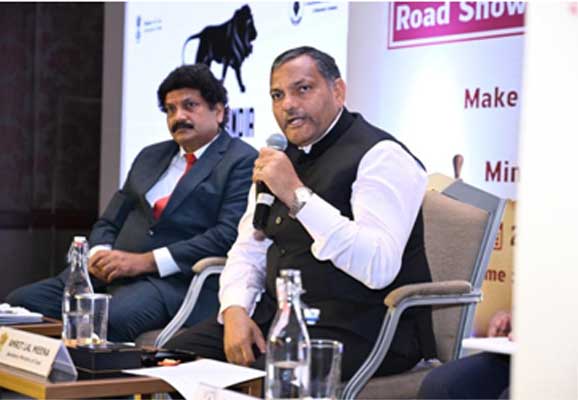 COAL SECRETARY AMRIT LAL MEENA LAUDS NLC INDIA LTD FOR EXEMPLARY PERFORMANCE 6 nlc meeting1