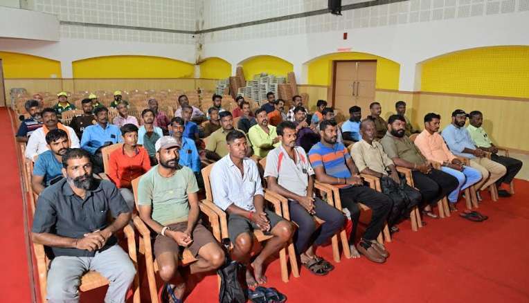 MRPL Felicitates Paura Karmikas 6 mrpl felicitation2