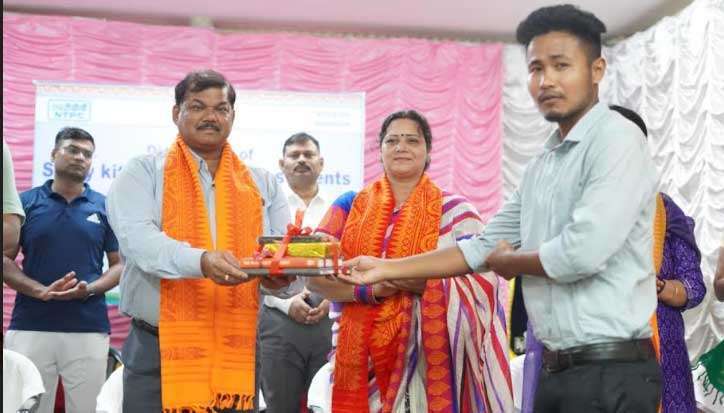 NTPC Bongaigaon’s EVOICE Initiative Distributes Educational Kits to Empower Local Youth 6 ntpc csr2