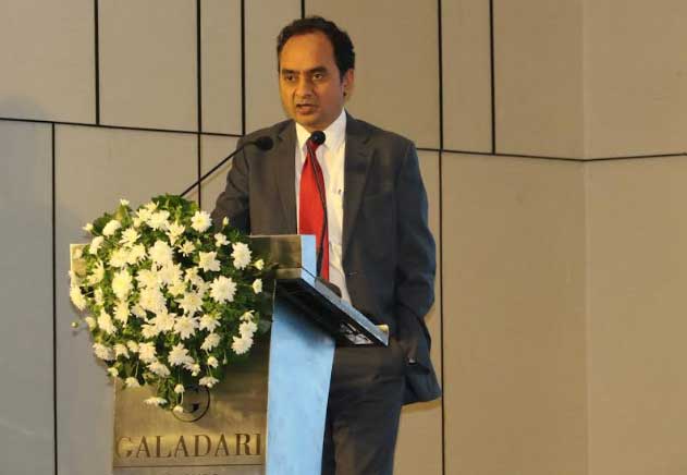 Petronet LNG Limited and LTL Holdings Limited signed a MoU for LNG Infrastructure Development and LNG Supply 5 petronet mou1
