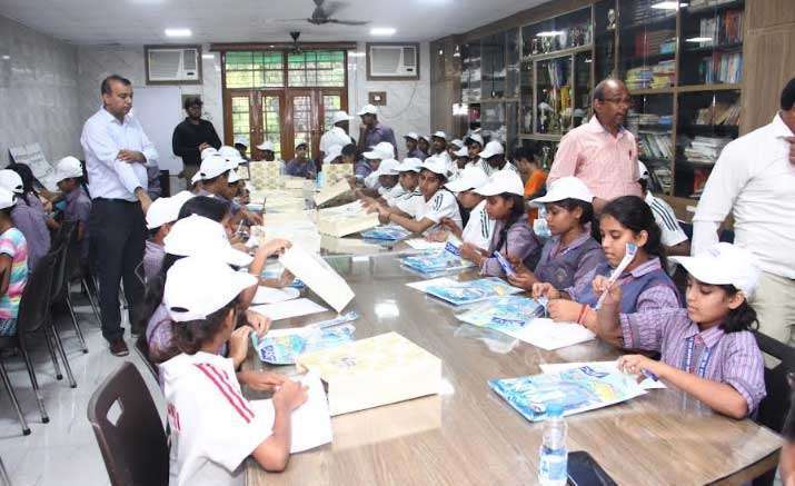 IREDA Promotes Green Initiatives with “Ek Ped Maa Ke Naam” and Swachhata Awareness Campaign for Students 6 ireda plantation2