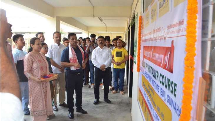 Inauguration of Solar PV Installer Course at Skill Development Institute, Guwahati 5 oil inaug1