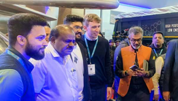 India’s first flying taxi prototype unveiled at auto expo 2025