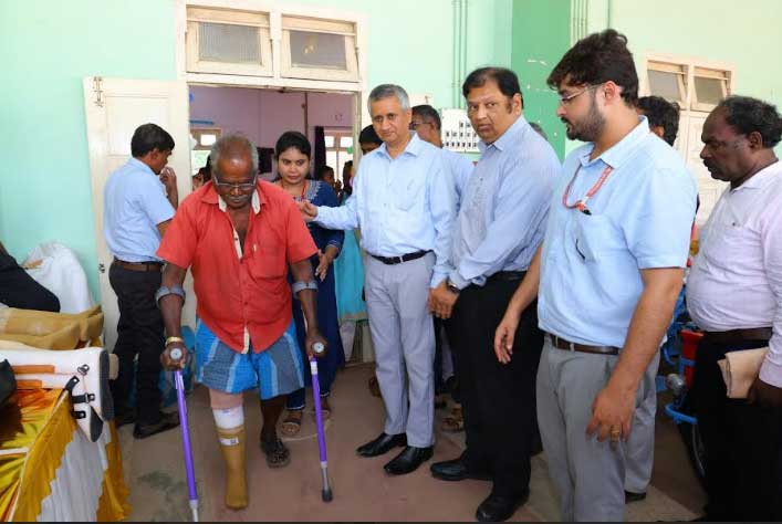 NLC INDIA LIMITED DISTRIBUTES ARTIFICIAL LIMBS AND ASSISTIVE DEVICES TO PERSONS WITH DISABILITIES 5 nlc csr1