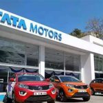 Tata Motors' net profit tanks 51 pc to Rs 8,470 crore in Q4
