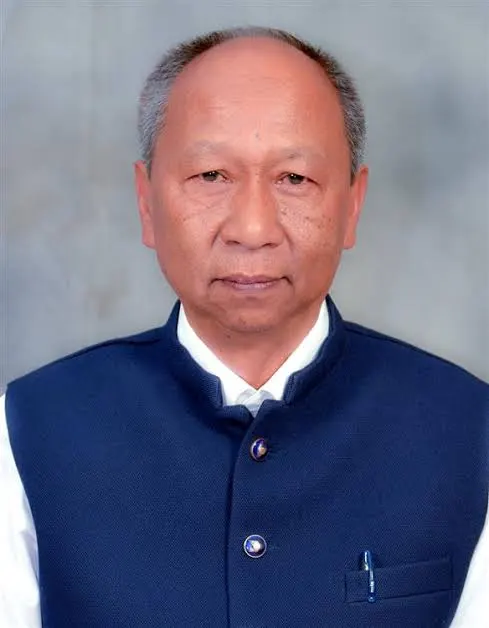 CHIEF MINISTER'S OF STATE GOVERNMENTS 21 Yumnam Khemchand Singh