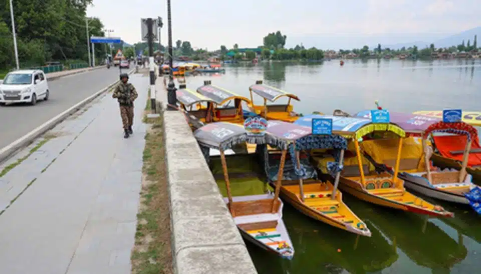 Massive infra boost in J&K: Rs 4,224 crore PMGSY package for road projects