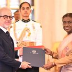 The President of India, Droupadi Murmu accepted credentials by the Ambassador of the Dominican Republic, Francisco Manuel Compres Hernandez 15 Ambassador of the Dominican Republic, Francisco Manuel Compres Hernandez