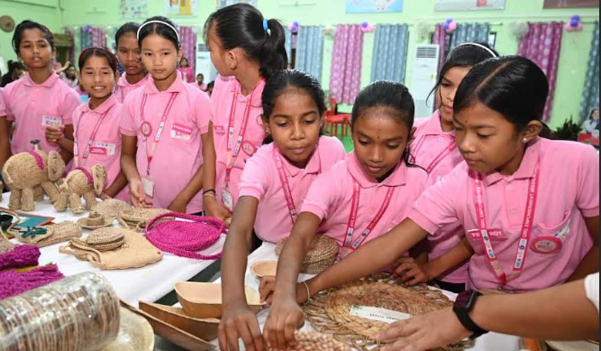 NTPC Bongaigaon Spreads Plastic-Free Awareness Among GEM Girls 6 ntpc csr1