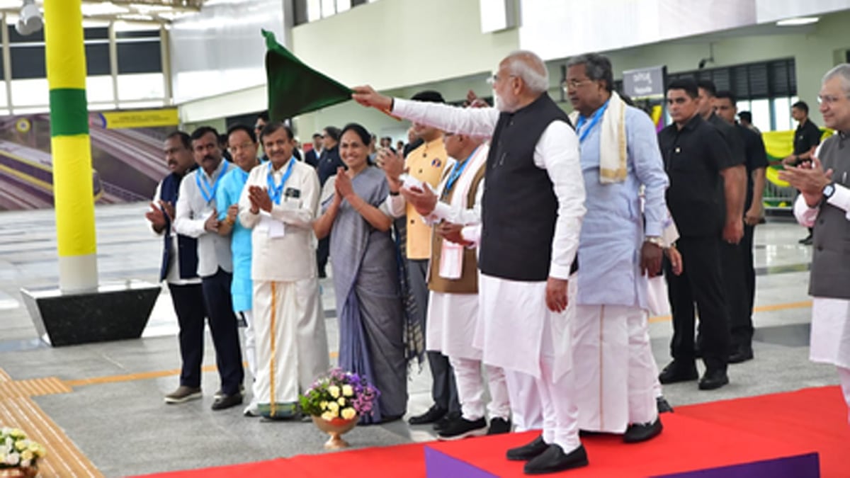 PM Modi flags off Yellow Line Services in Bengaluru