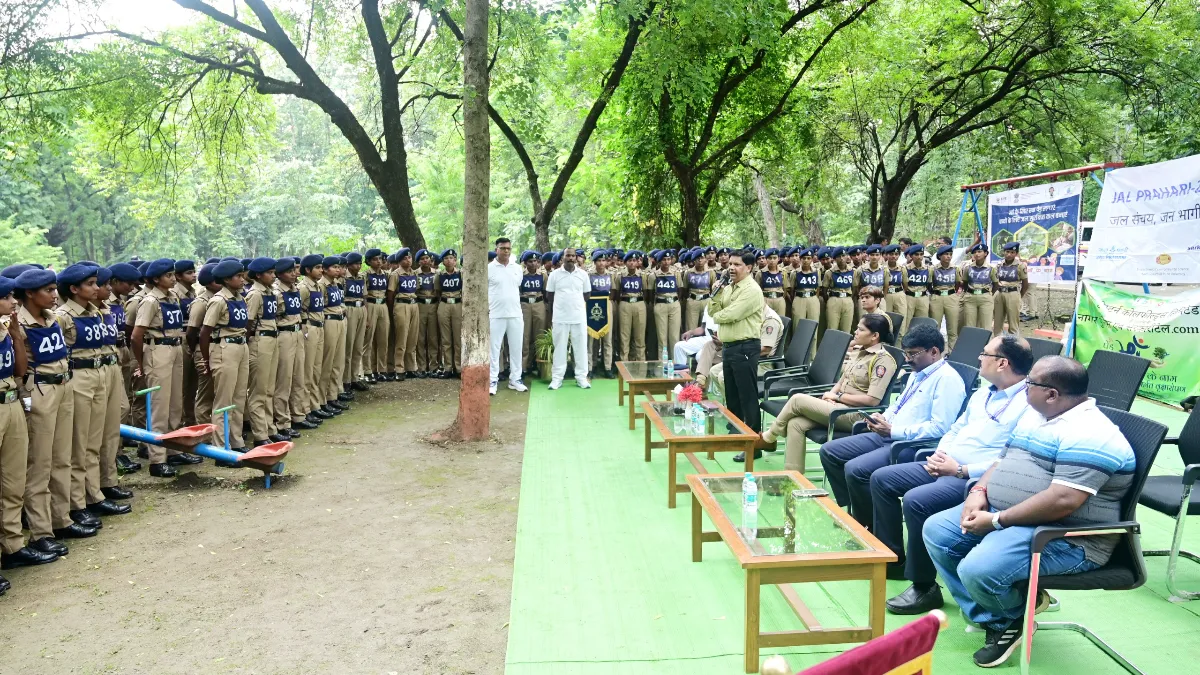 Led by Nagpur Police Commissioner Dr. Ravinder Singal, Sarkaritel.com, National Water Mission & Western Coalfields Limited Organise ‘Ek Ped Maa Ke Naam’ Tree Plantation Drive at Nagpur Police Training Center 8 ameya ptc nagpur
