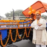 CM hands over tractor keys to five farmers, flags off 25 tractors 13 CM hands over tractor keys to five farmers, flags off 25 tractors