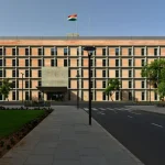 Gujarat Government : Additional Chief Secretary / Principal Secretary / Commissioner 12 Gujarat Government secretariat