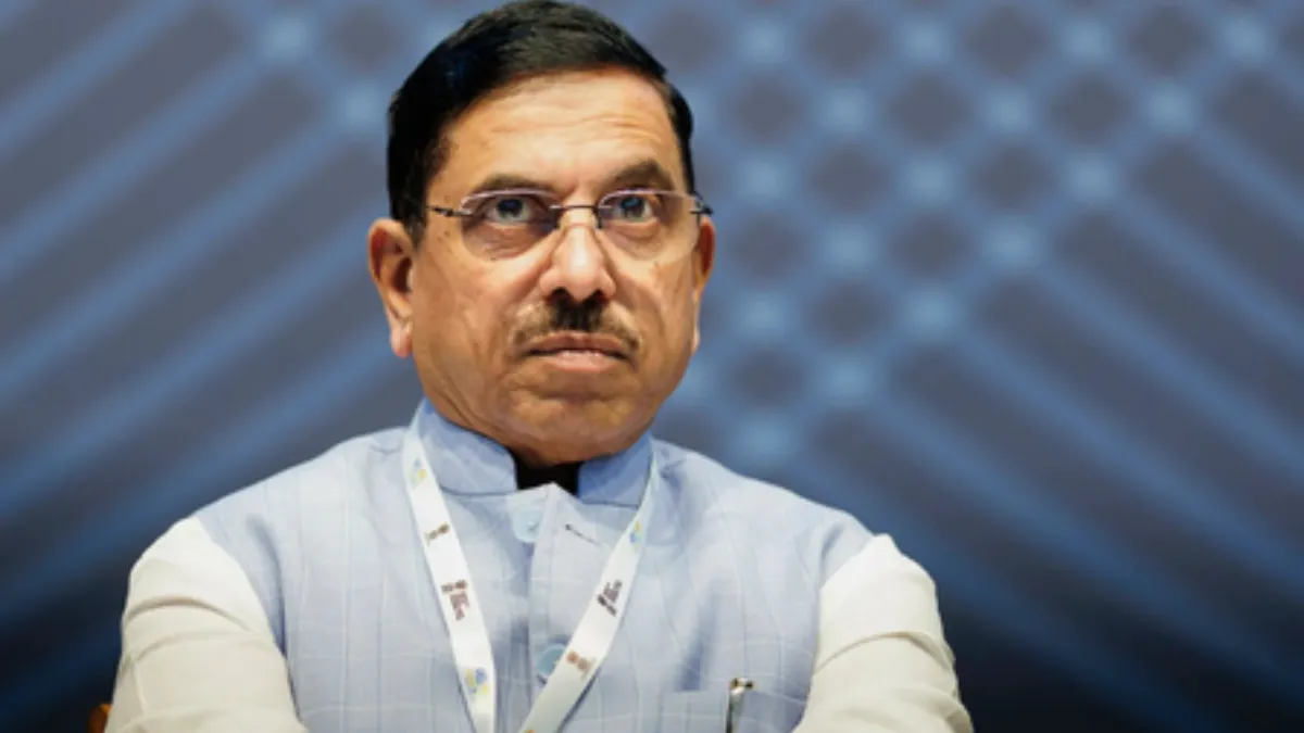 feature news 782 India Adds Record 6.1 GW Wind Energy Capacity in FY26: Pralhad Joshi