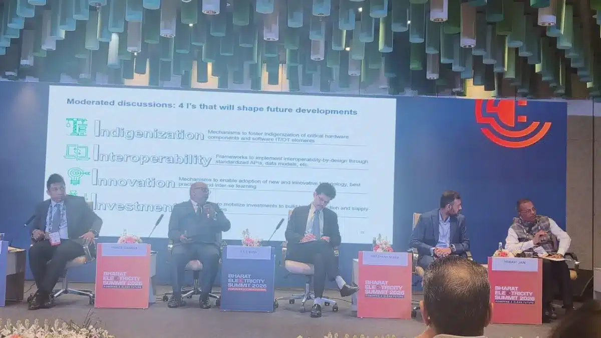 REC, PFC Host Session on ‘Make in India’ in Power Distribution at Bharat Electricity Summit 2026 5 rec pfc meet