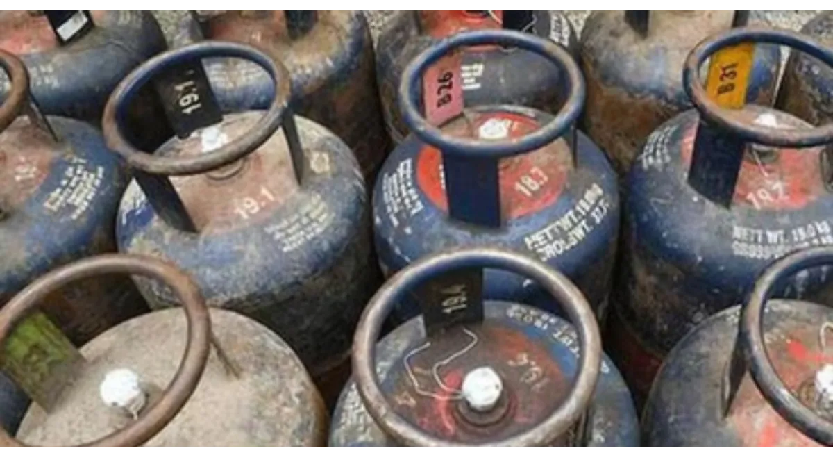 feature news 940 LPG Price Shock in Chennai: ₹203 Hike Raises Food Cost Fears