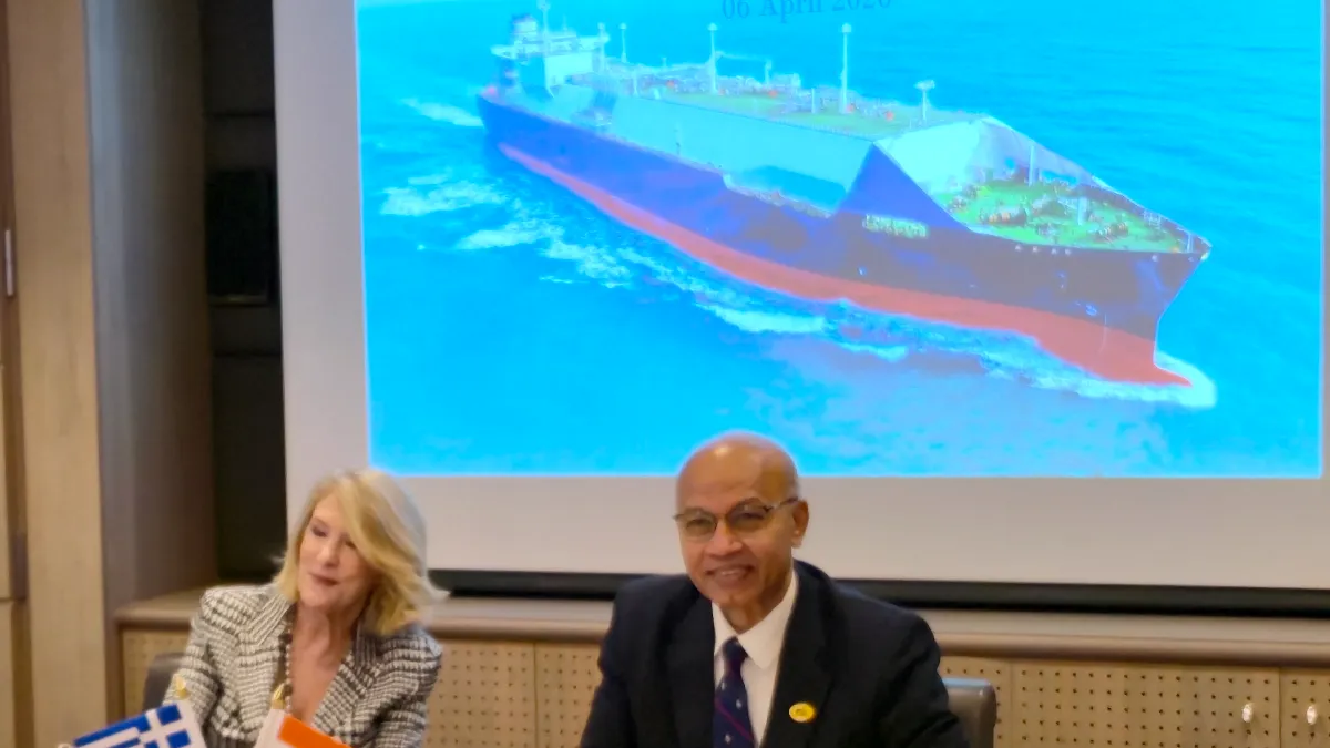 feature news 896 GAIL Signs Long-Term LNG Carrier Charter