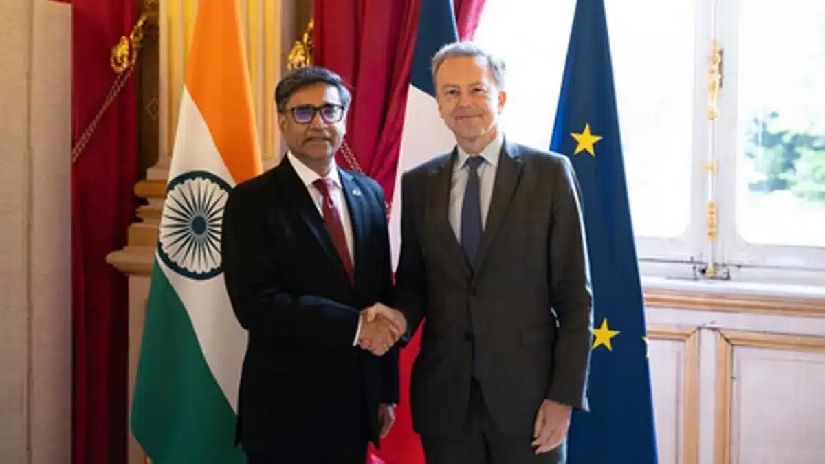 feature news 841 India, France Hold Talks in Paris to Expand Bilateral Ties