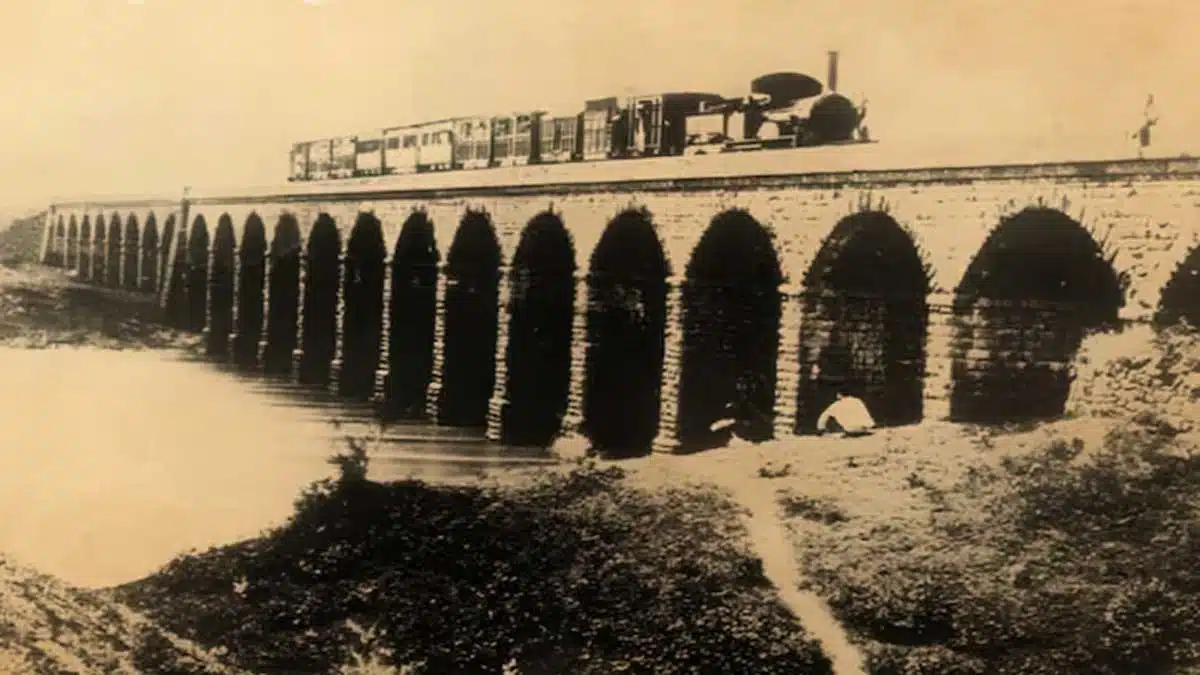 feature news 819 India’s Rail History Revisited with Authentic Image of Thane’s First Bridge