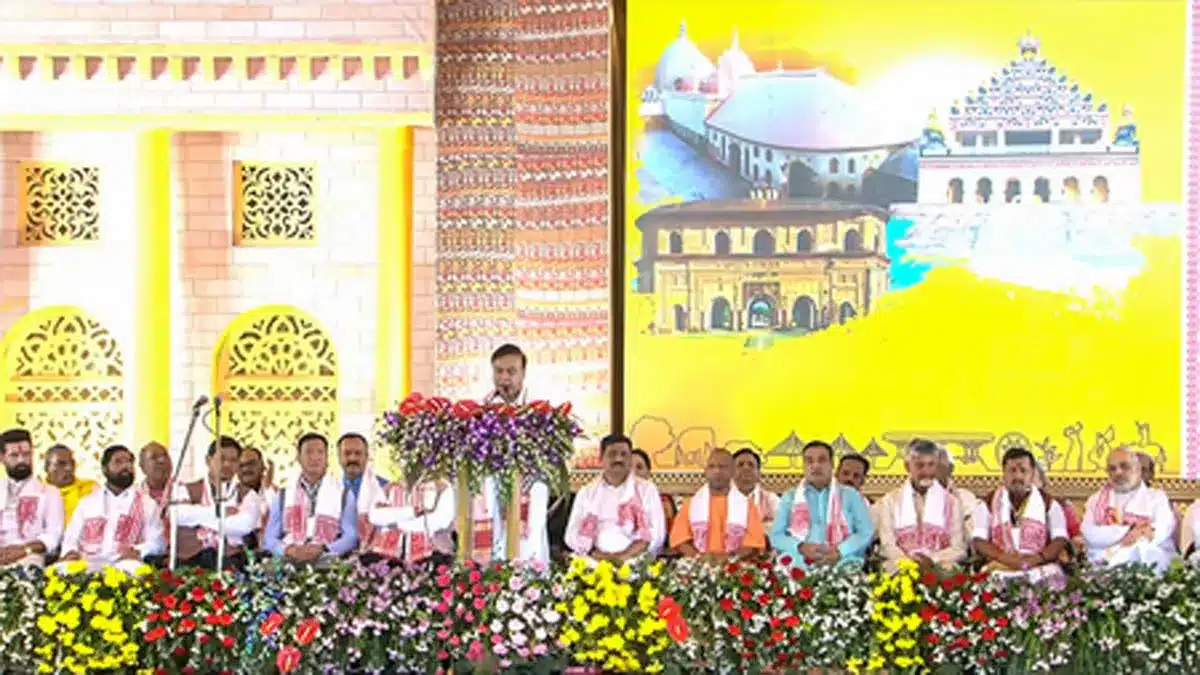 Himanta Biswa Sarma Re-Elected, Takes Oath for Second Term in Assam 5 himanta take oath