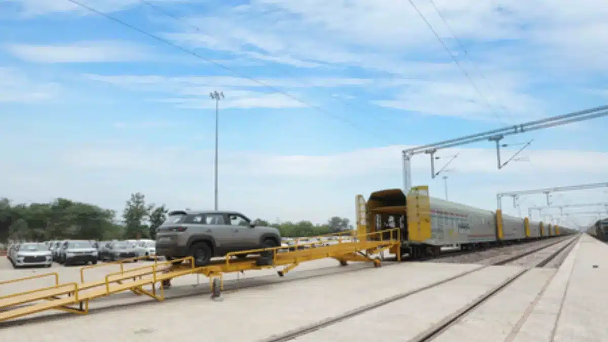 feature news 601 Maruti Suzuki India Limited Crosses 30 Lakh Vehicle Dispatches via Railways