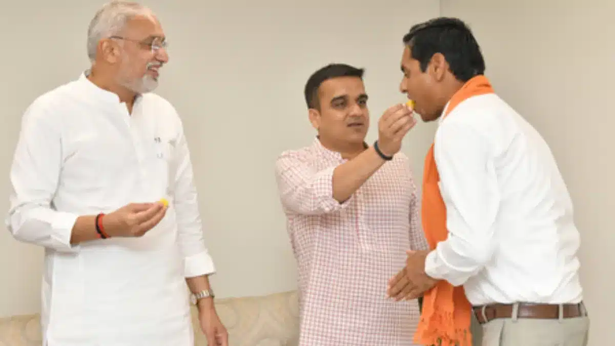 feature news 285 BJP candidates elected unopposed to all four Rajya Sabha seats from Gujarat