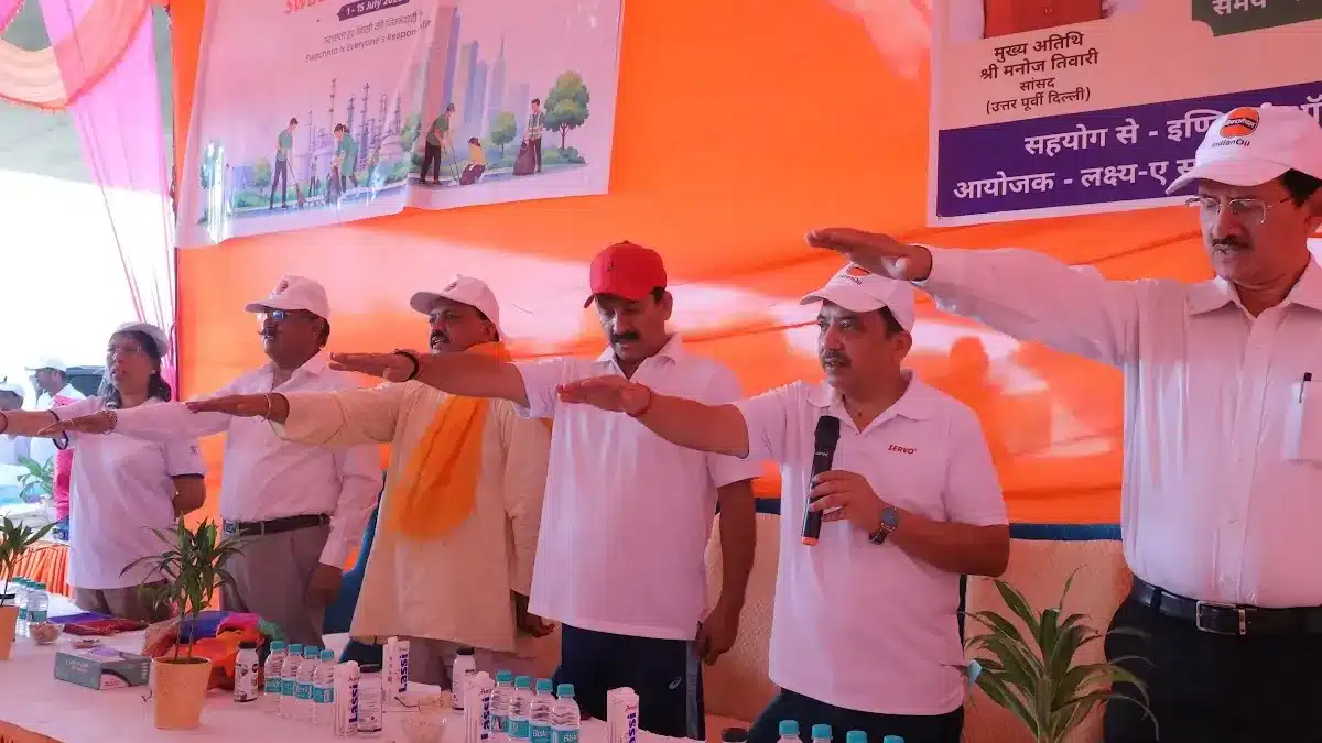 IndianOil Leads Yamuna Cleaning Drive in Delhi Under Swachhta Pakhwada to Promote River Conservation 5 iocl yamuna